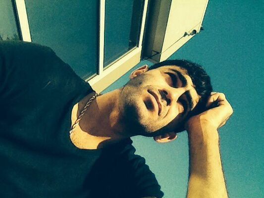  ,   GARIK, 36 ,  