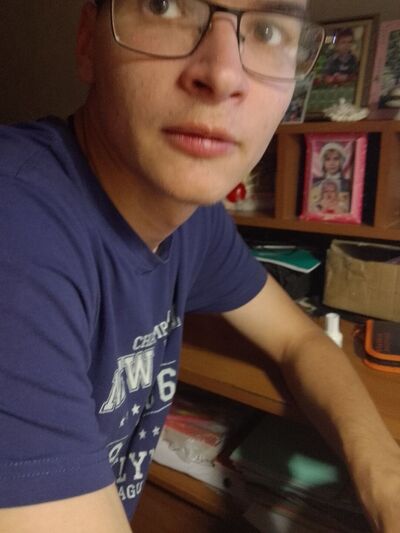  ,   Ivan, 19 ,   