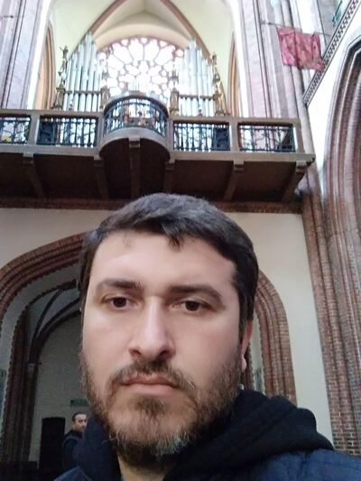  ,   Tornike, 40 ,   ,   , c 