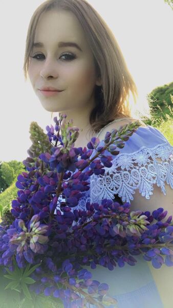  ,   Nastyona, 22 ,   ,   