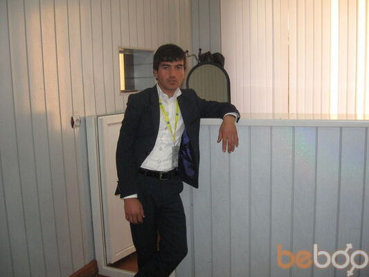  ,   Alik, 37 ,  