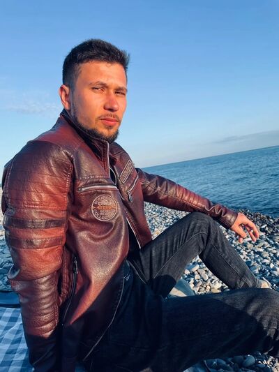  --,   Igor, 33 ,   ,   , c 