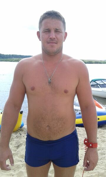  ,   Vova, 35 ,   