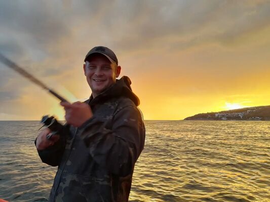  ,   Alexander, 32 ,   ,   , c 