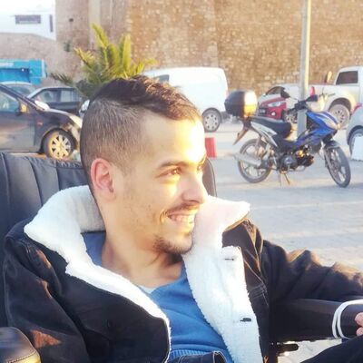  ,   Malik, 33 ,   ,   