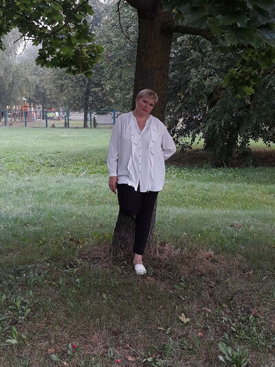  ,   Marina, 44 ,     , c 