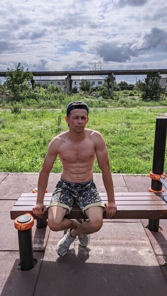  ,   Oleg, 27 ,   ,   