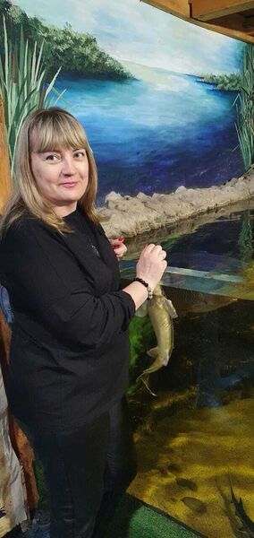  ,   Elena, 53 ,     , c 