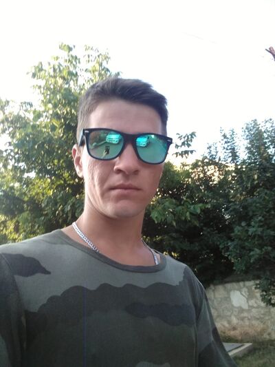  ,   Andrei, 27 ,   