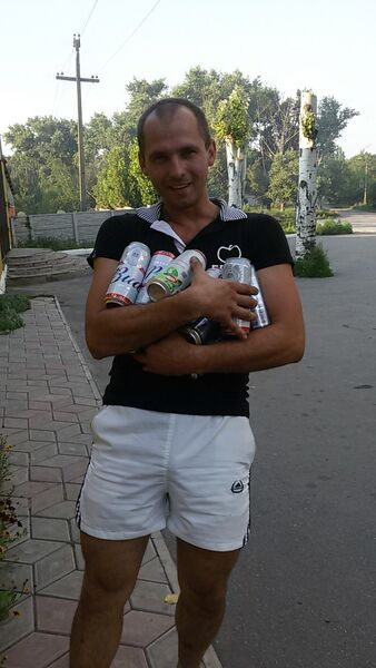  ,   Stas, 40 ,   