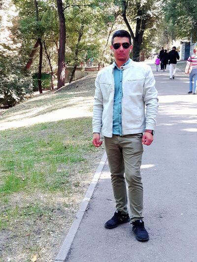  ,   Pasha, 34 ,  