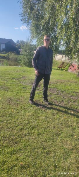  ,   Stas, 37 ,     , c 