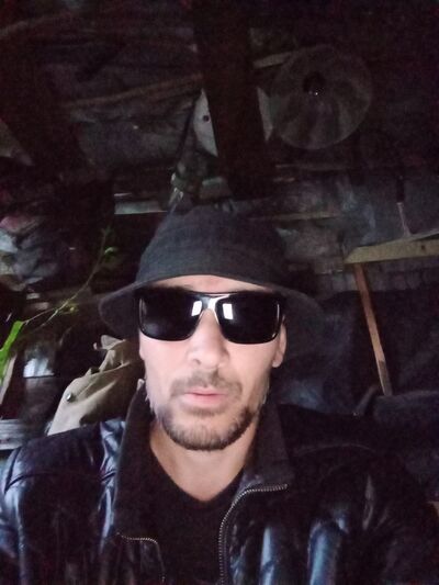  ,   Rustam, 38 ,   ,   