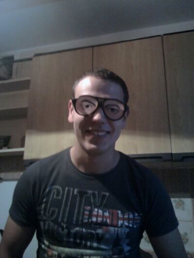  ,   Yurok, 33 ,   