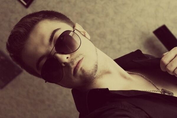  ,   Dima, 39 ,   