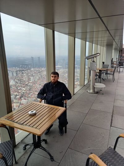  ,   Ali, 33 ,   , c 