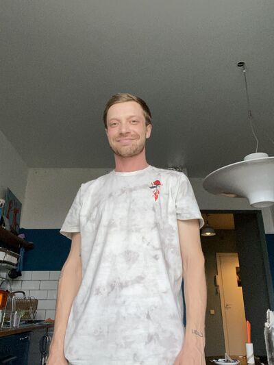  -,   Pavel, 34 ,   ,   , c , 