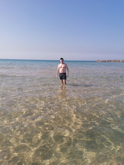 ,   Boris, 42 ,   ,   , c , 