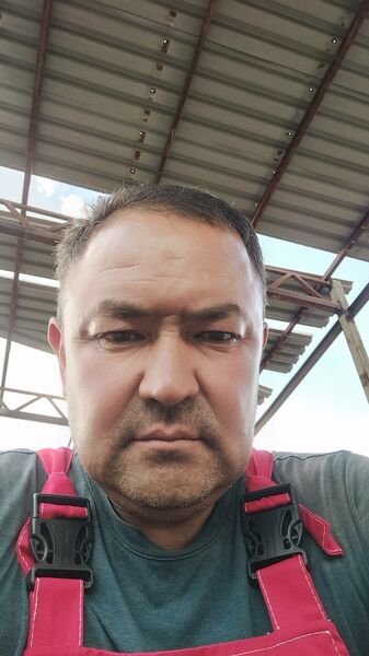  ,   Ilhomjon, 48 ,   , c 