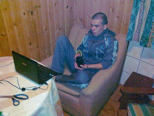  ,   Derzkiy, 36 ,   