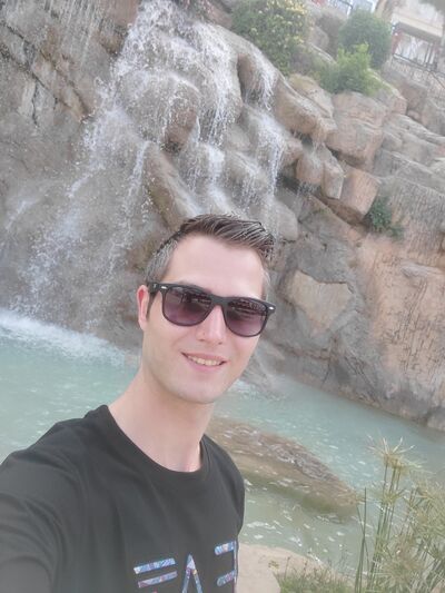  Venray,   Marvin, 29 ,   ,   , c , 