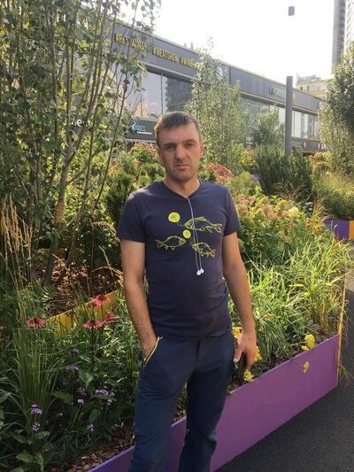  ,   Ruslan, 43 ,   ,   , c 