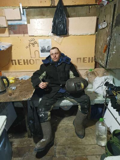  ,   Anton, 29 ,   ,   , c , 