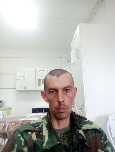  ,   Vlad, 38 ,   