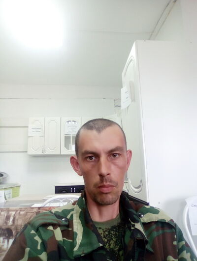  ,   Vlad, 39 ,   