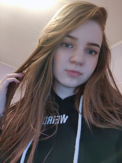  ,   Alina, 29 ,   