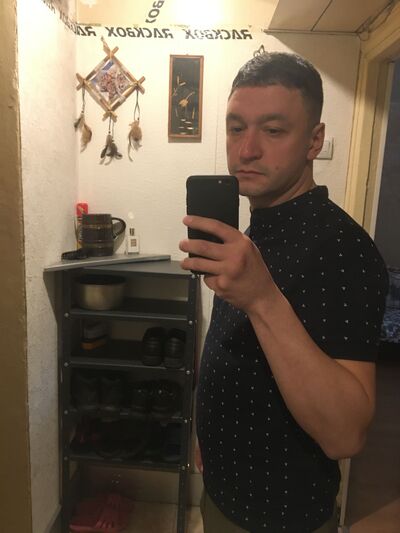  ,   Peter, 32 ,   ,   
