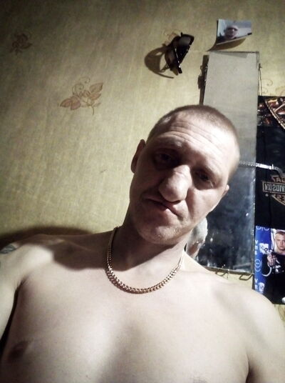  ,   Alexander, 42 ,   , 