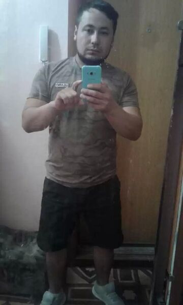  ,   Ogabek, 28 ,   ,   