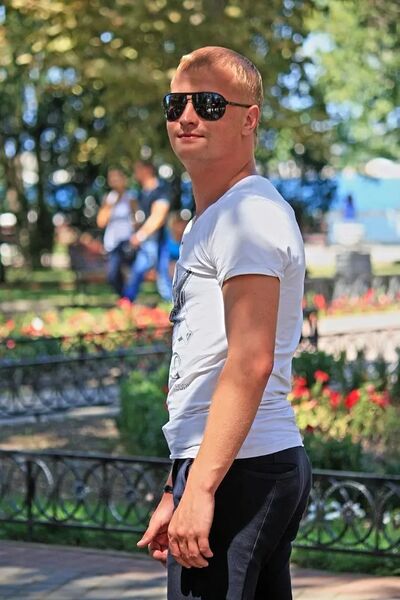  ,   Ivan, 34 ,   ,   