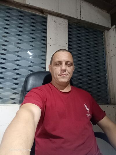  ,   Ivan, 40 ,   ,   
