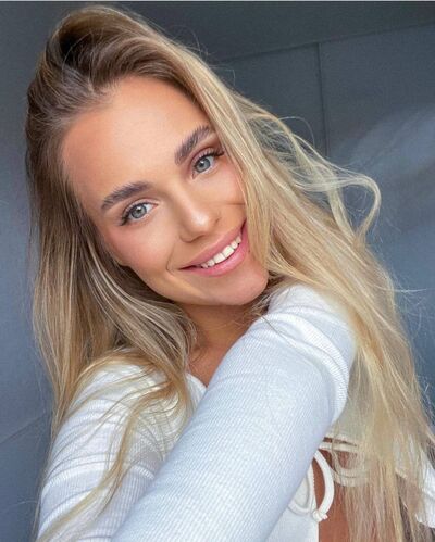  ,   Regina, 30 ,   ,   