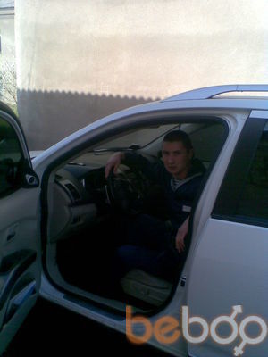  3231254  Oleksandr, 32 ,    