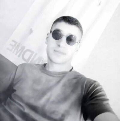  ,   Gocha, 27 ,   ,   , c , 