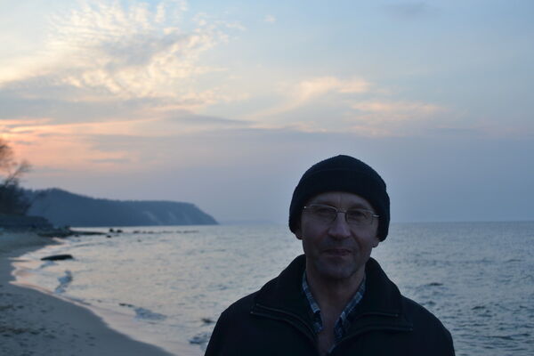  ,   Alex, 57 ,   