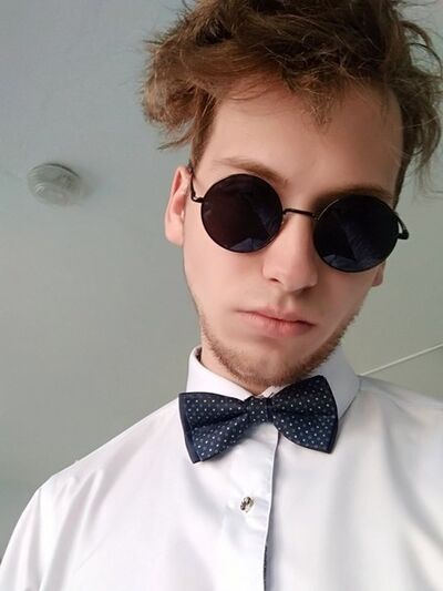  -,   , 24 ,   