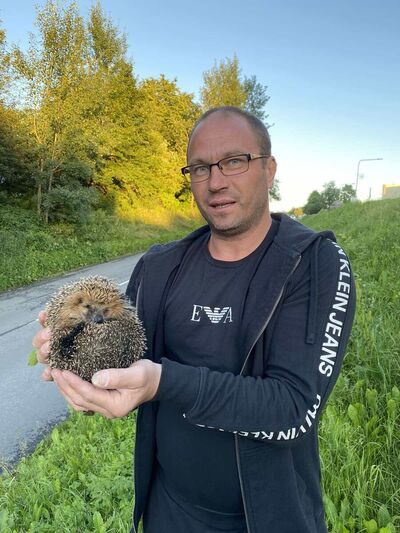 ,   Sergei, 47 ,   c 