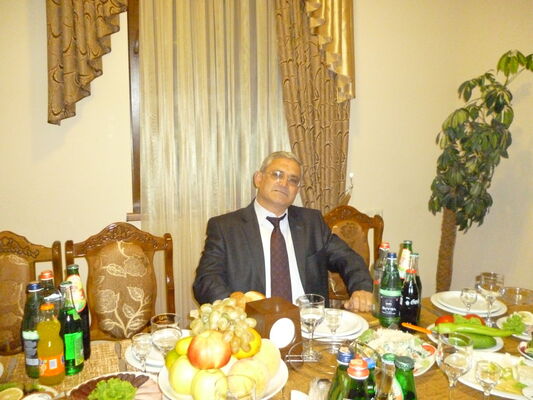  ,   Rafo, 42 ,   