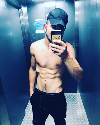  Sirok,   , 26 ,   ,   