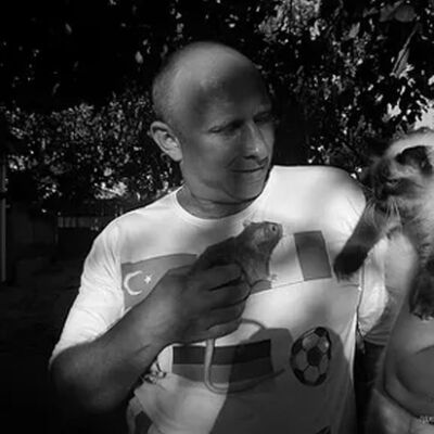  ,   Andy, 56 ,   