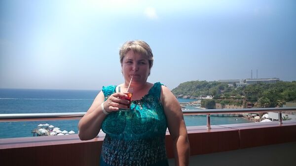  ,   Nadia, 48 ,   ,   , c 