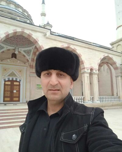  ,   Marvin, 52 ,   ,   