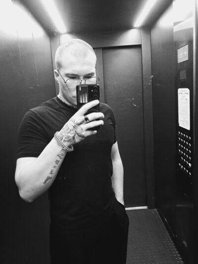  -,   , 24 ,   ,   