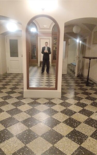  -,    , 48 ,   c 