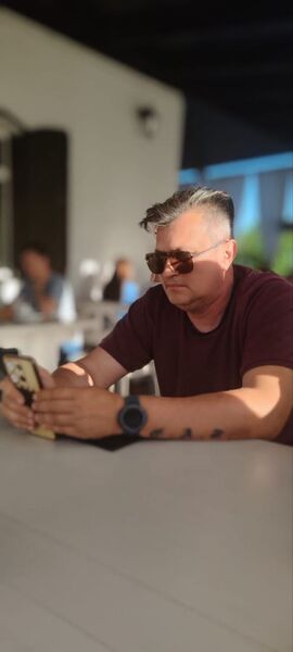 ,   Denis, 47 ,   ,   