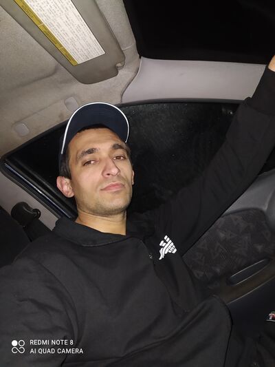  --,   Alex, 37 ,   c , 